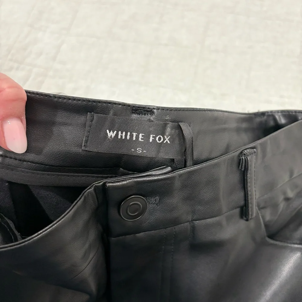 NWT White Fox Boutique You've Got It Pants Black Faux Leather Straight Leg Small